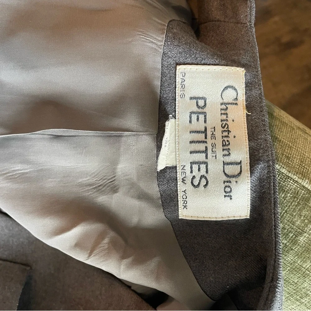 Christian Dior vintage 100% wool blazer women’s size 4P